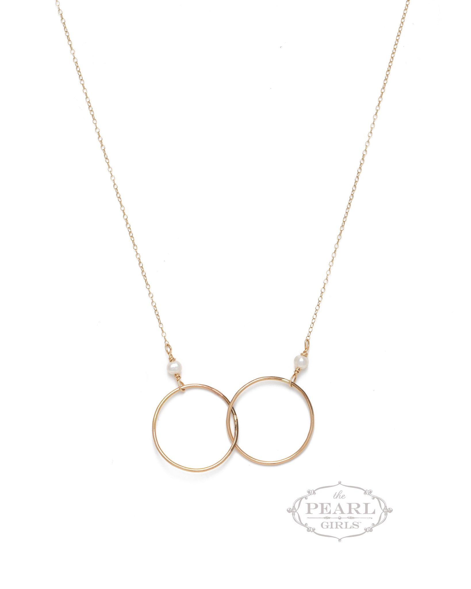 we two rings - the Pearl Girls - two hoop necklace in gold